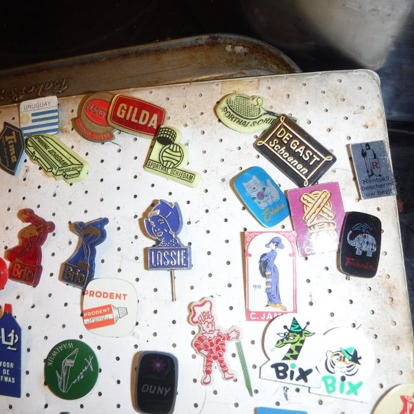 150 European hat pins / lapel pins, collection - Picture 4 of 9